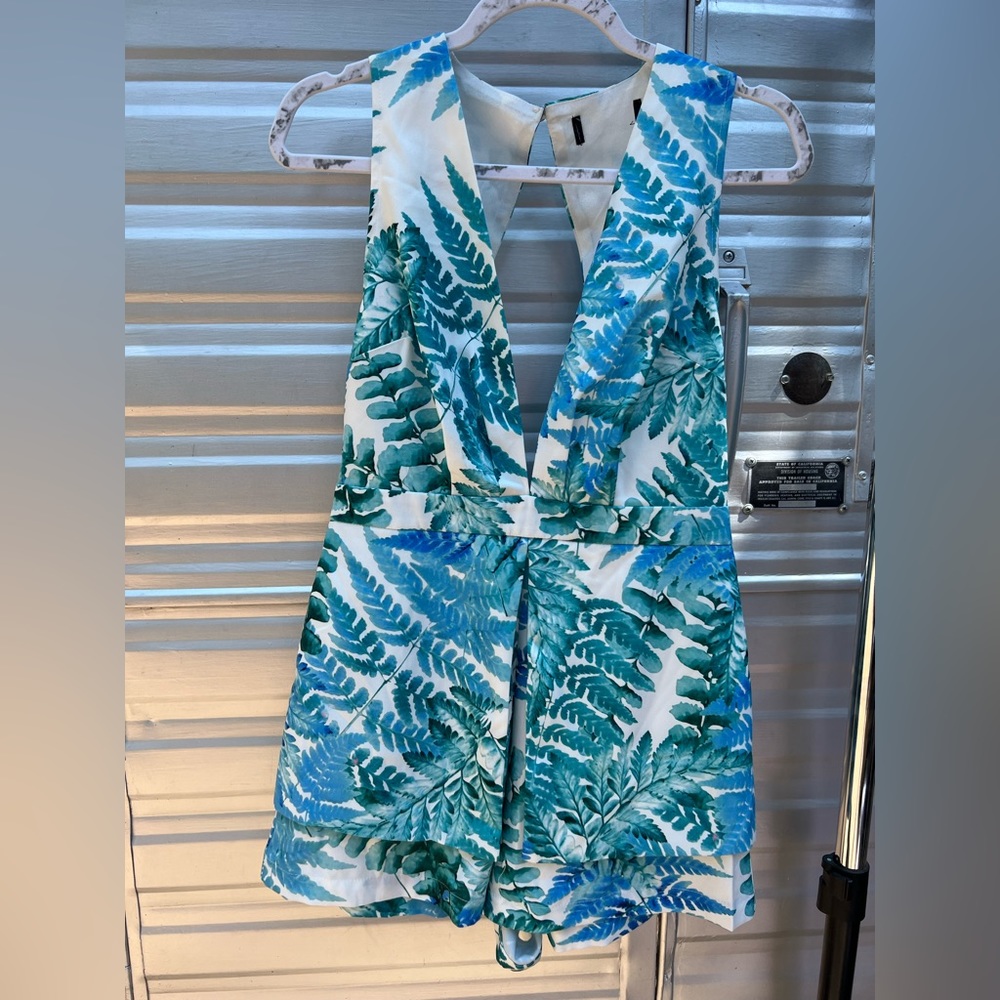 NWOT Turquoise teal floral tropical print romper